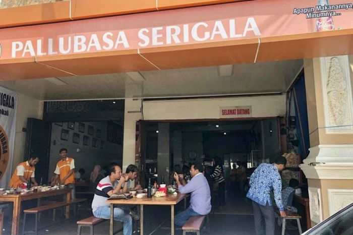 Restoran yang menyajikan pallubasa serigala terbaik di Makassar