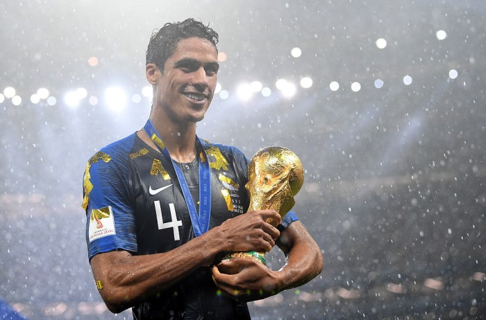 Raphael Varane prestasi dan penghargaan di sepak bola