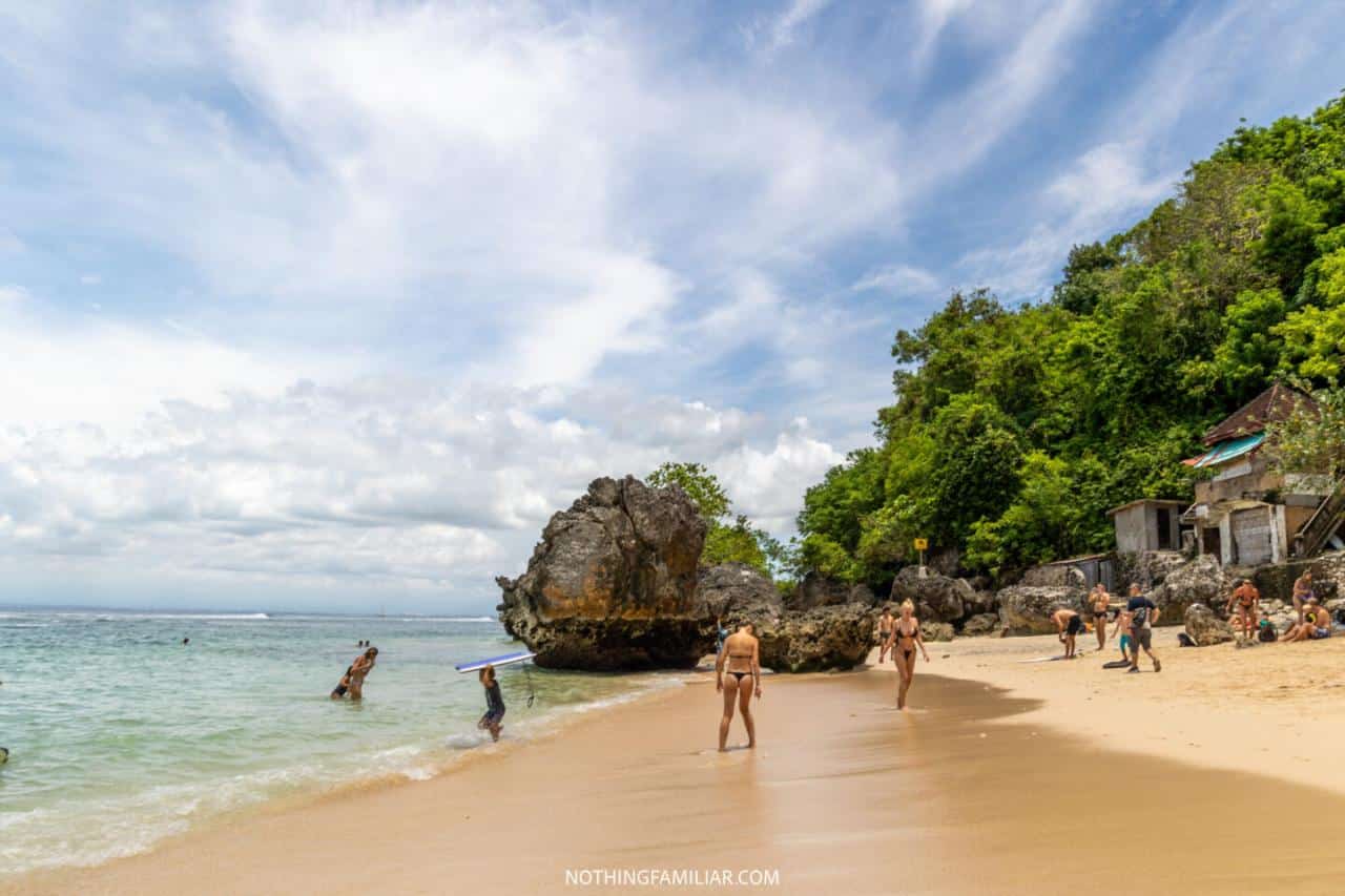 Wisata Pantai Padang 2024