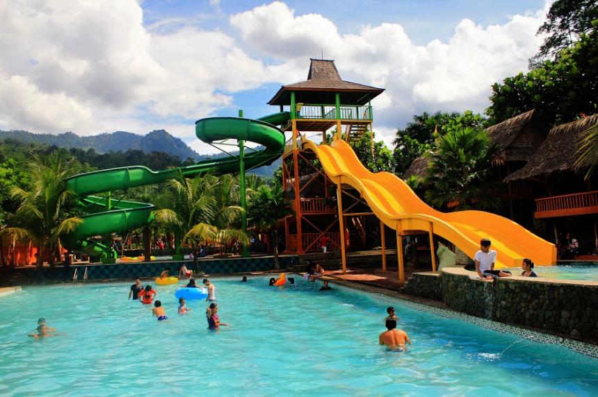 Longsor cigentis curug wisata karawang kawasan suara