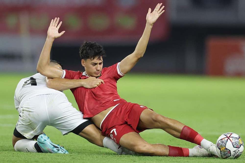 Rafael Struick Debut, Brisbane Roar Telan Kekalahan Yang Diwarnai Gol Bunuh Diri